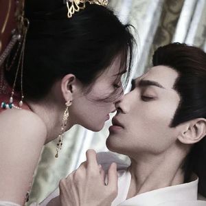 中国女乳奴隶护士
