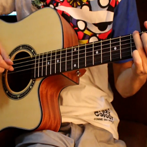 亚洲校园欧美国产另类
